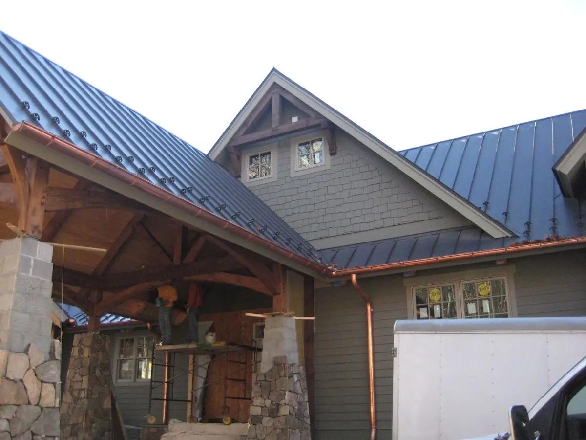 Craftsman Roofing team delivering quality roofing work in Bartonville